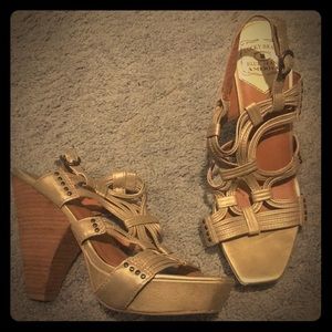 Gold Sandals heels (never worn)